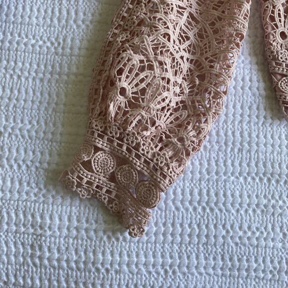 Amy Lynn Crochet Lace Blouse Leyla Women L Powder Pink Coquette‎ Cottagecore - Picture 9 of 16